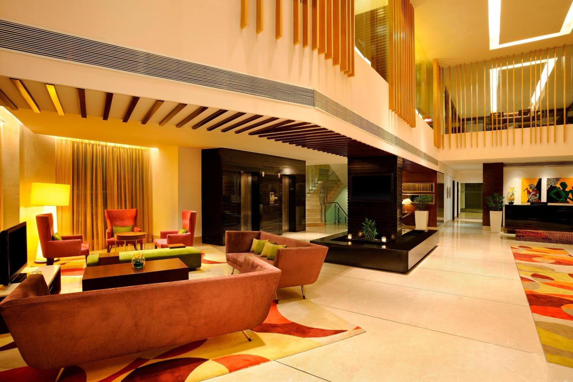 Four Points By Sheraton Ahmedabad Eksteriør billede